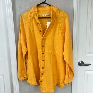 FREE PEOPLE We the Free Summer Daydream Button Down Shirt Yellow Papaya S NWT